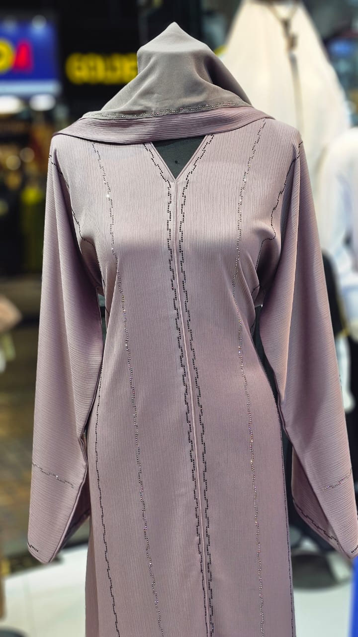 Chic Textured Abaya – Taupe Pink &amp; Subtle Details